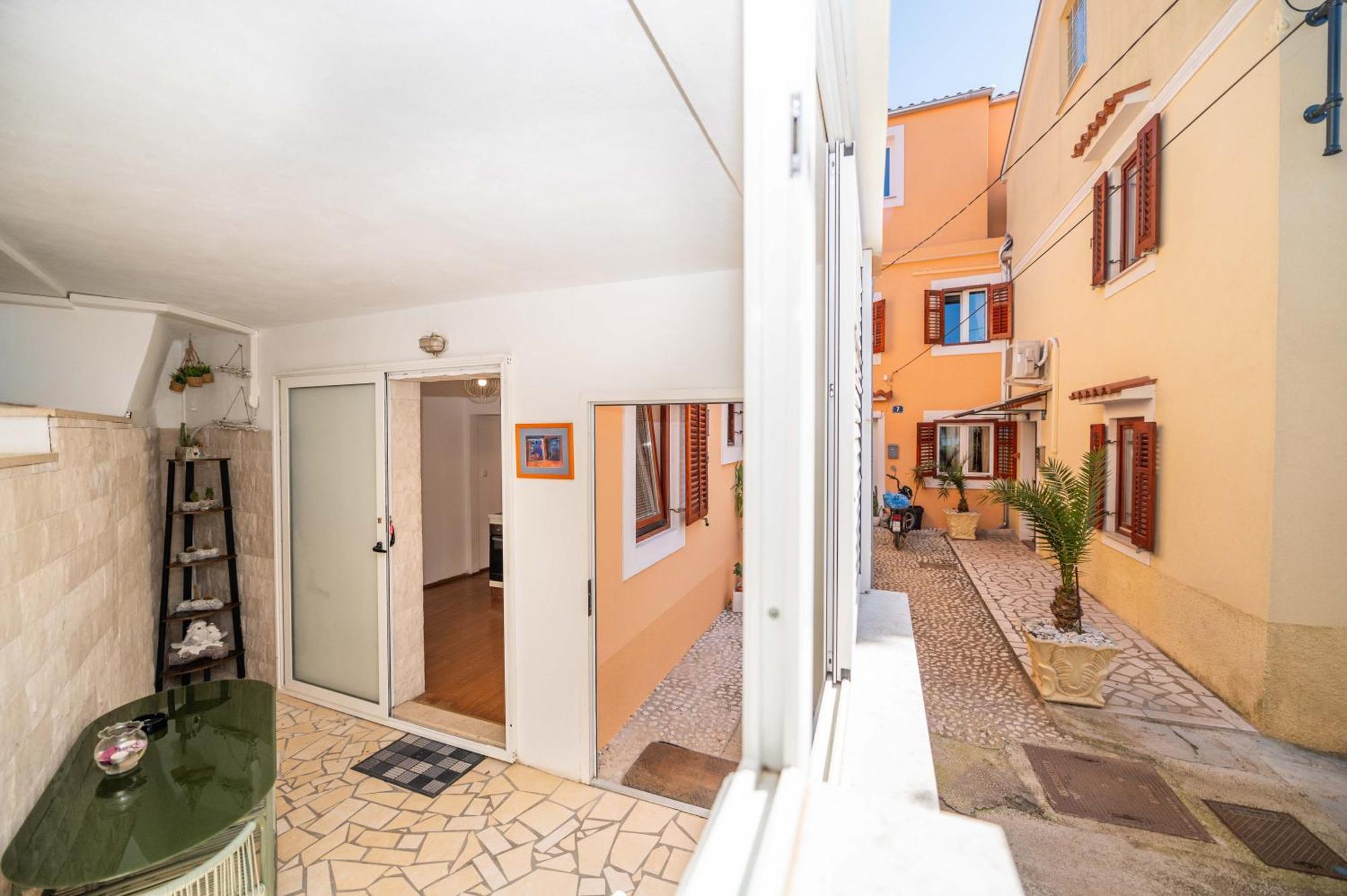 Apartments Vitoria 木洛希尼 外观 照片